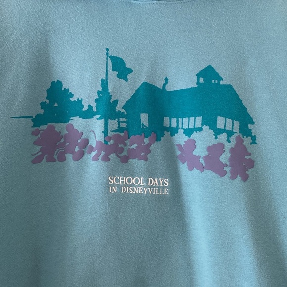 UNIQLO UT Disney School Days in Disneyville Hoodie Size L - Picture 2 of 12